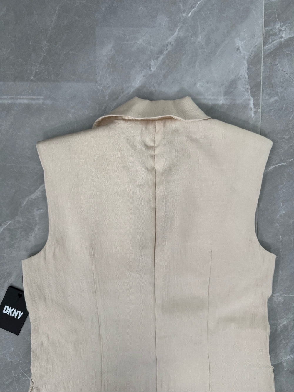 Women’s DKNY Longline Vest Notched Lapel Buttons Pockets Chic Career Small - Picture 9 of 16